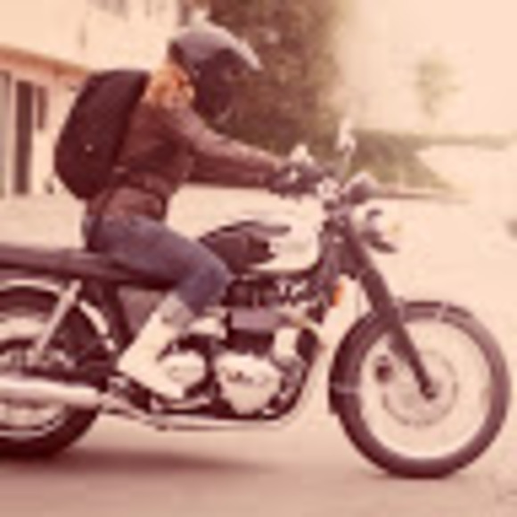 Meet your Posher, April - Picture 1 of 1